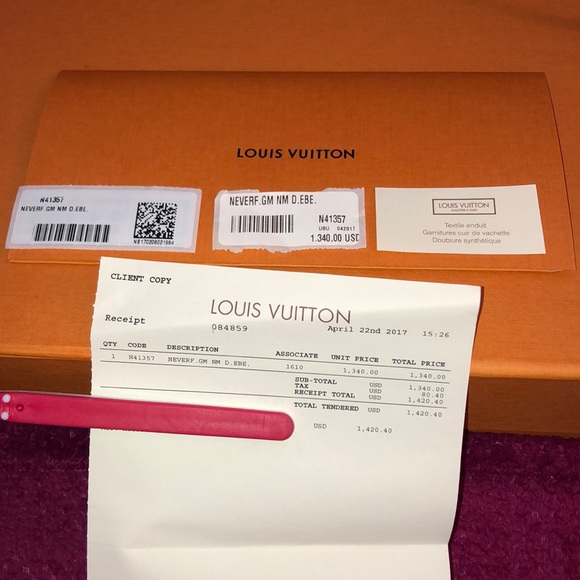 AUTHENTIC Louis Vuitton Neverfull Pochette pouch - Picture 8 of 8